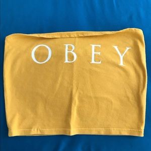 OBEY Crop top